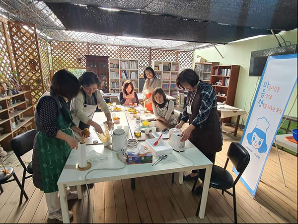 나는 마음 치유에 빠져든 꽃차 소믈리에
